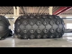 Farklı büyüklükteki gemiler için pnevmatik deniz koruyucuları