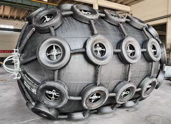 Dikey Tekne İskelesi Çamurlukları