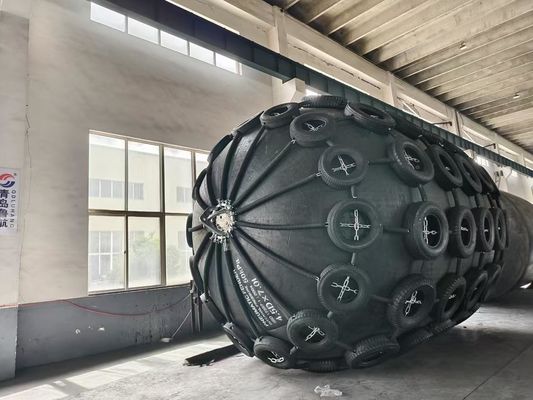 4.5x7M Boyutlarında Pnömatik Lastik Çamurluklar